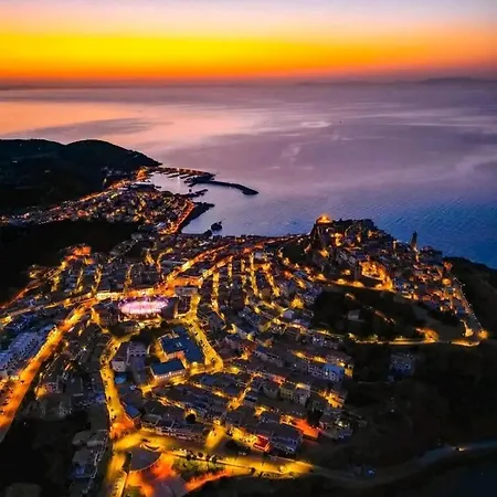 Nyaraló Salvia, Veranda E Giardino A 75 M Dal Mare