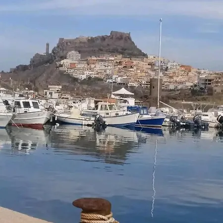 Salvia, Veranda E Giardino A 75 M Dal Mare *