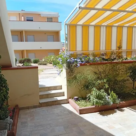 بيت للعطل Salvia, Veranda E Giardino A 75 M Dal Mare كاستيلساردو